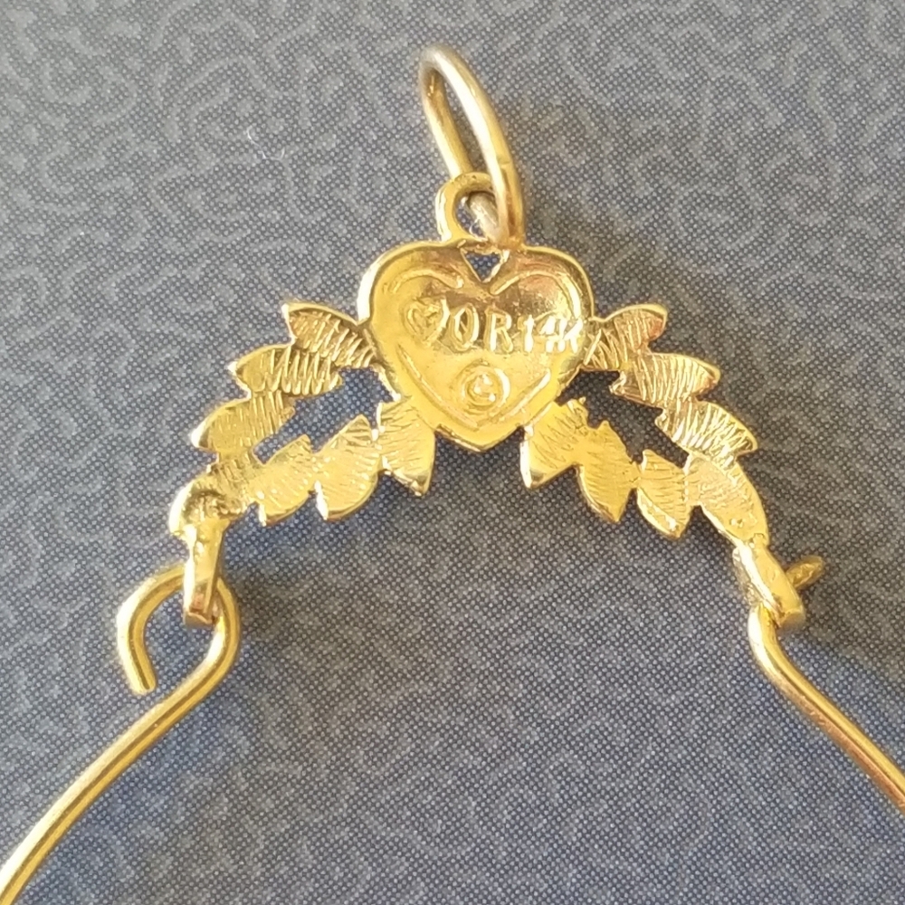 14K Gold Hearts Charm Holder - Picture 5 of 8
